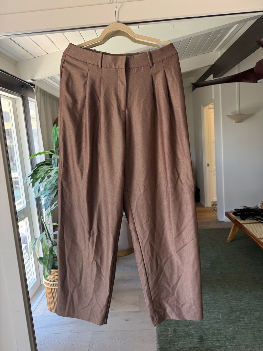 Wayf Brown High-Waist Pleated Wide-Leg Pants